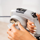 Trela Retrátil 6 em 1 PickMeDeals – Comida, Água, Luz LED e Mais